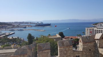Turizmciler Turizm Meslek Birliklerine Yetki İstiyor